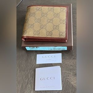 Gucci Bifold wallet BRAND NEW WITH TAGS